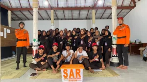 Instruktur Saka Bhayangkara Seyegan Berikan Edukasi Penanganan Kebakaran LPG di Perata XXVII SMA N 1 Minggir